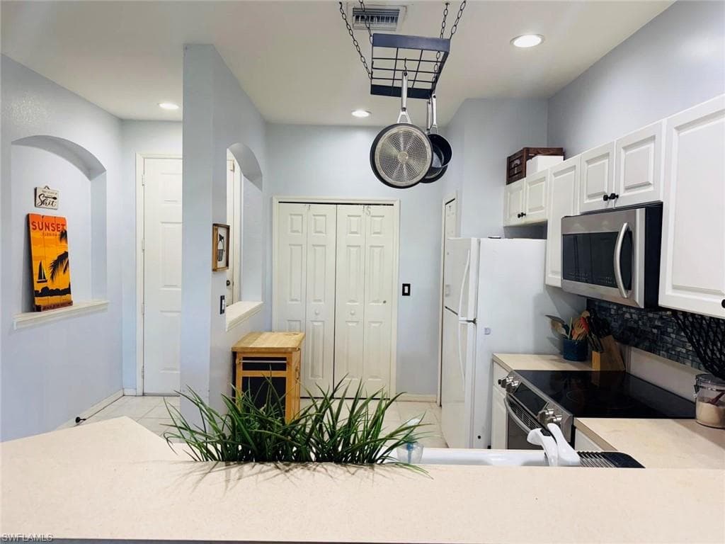 4219 Liron AVE # 204, FORT MYERS FL 33916-5