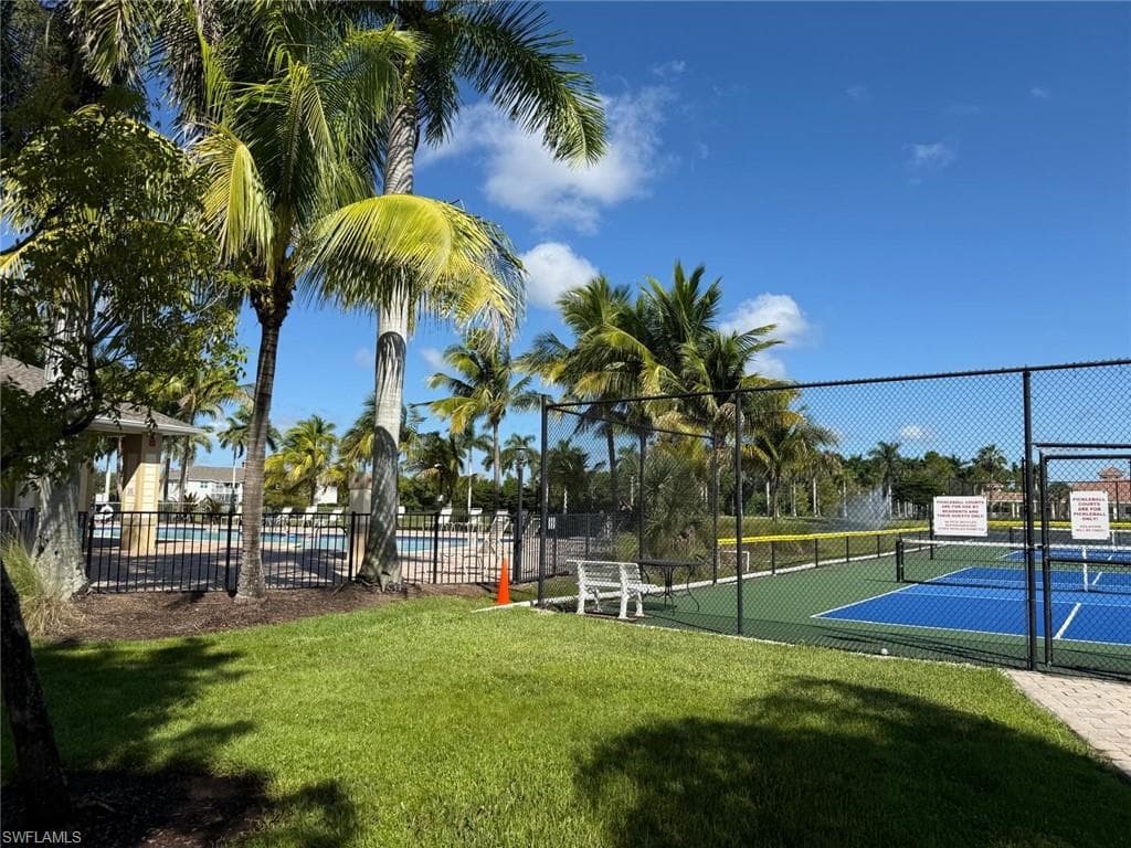 4219 Liron AVE # 204, FORT MYERS FL 33916-20