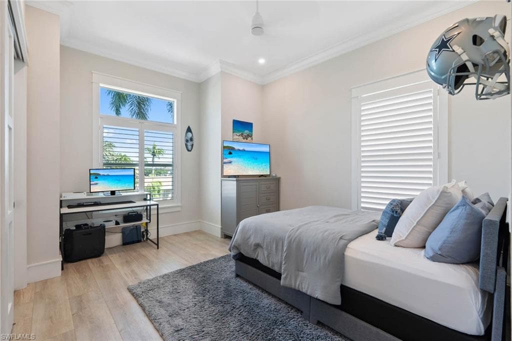 250 6th ST, BONITA SPRINGS FL 34134-25