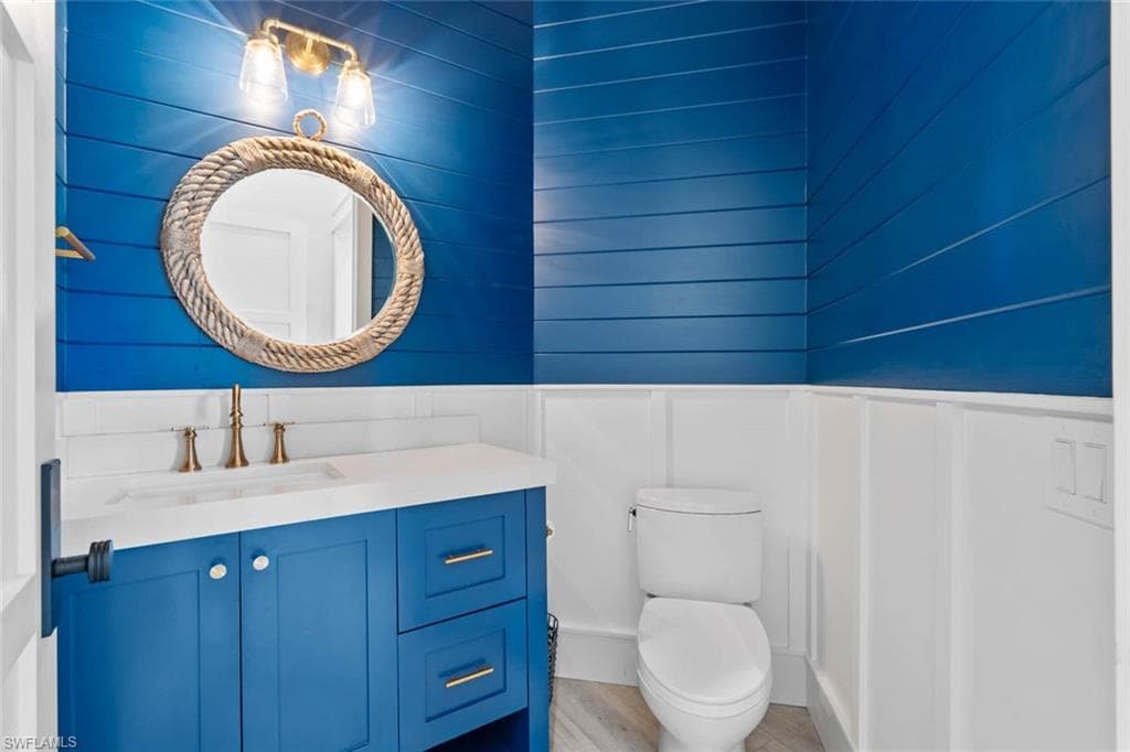 250 6th ST, BONITA SPRINGS FL 34134-18