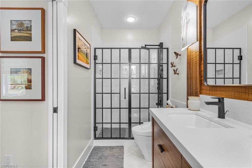 5677 Cove CIR # 47, NAPLES FL 34119-19