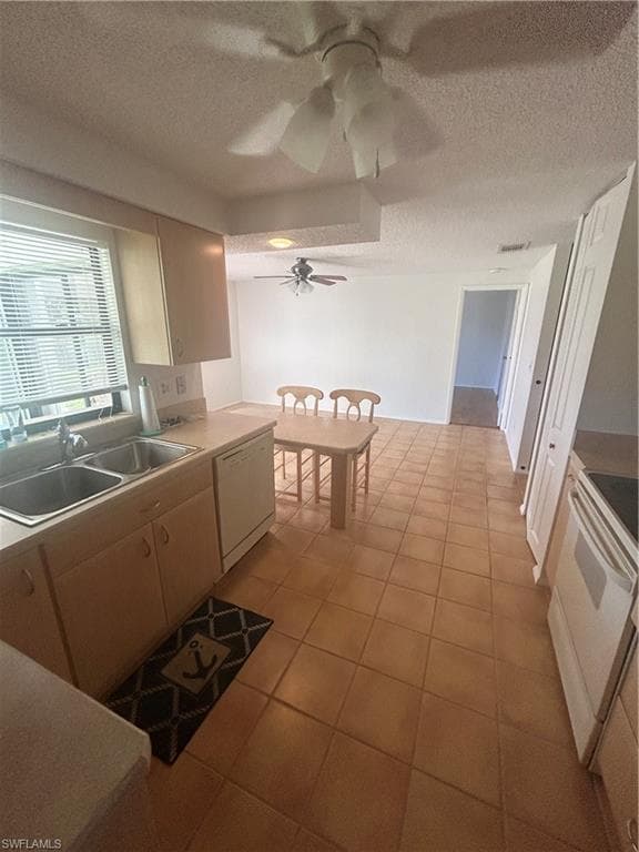 16268 Shadow Pine RD, NORTH FORT MYERS FL 33917-17