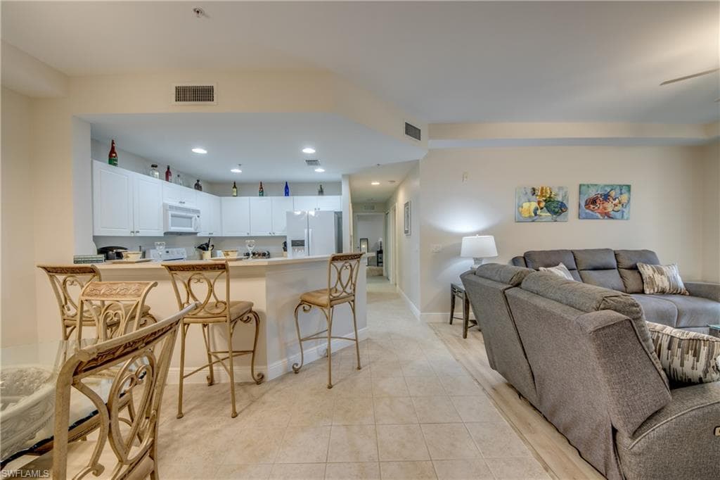 1516 SW 50th ST # 104, CAPE CORAL FL 33914-9