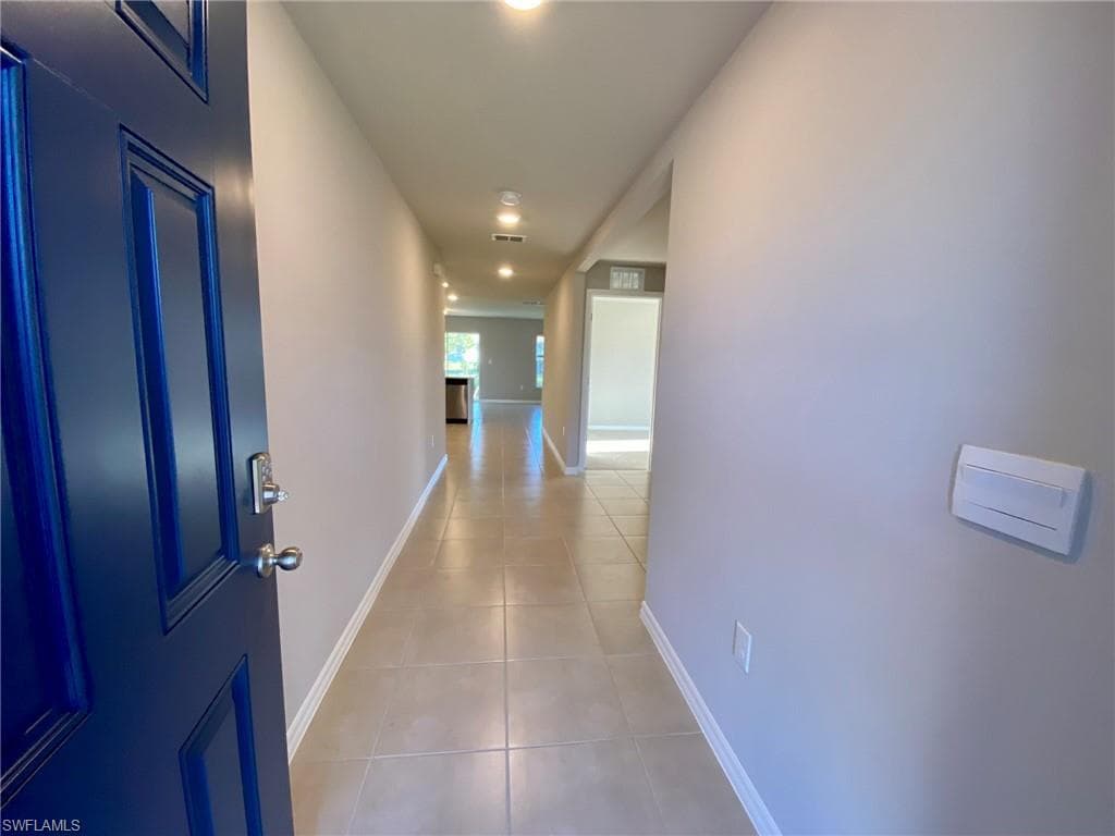 19033 Bartow BLVD, FORT MYERS FL 33967-5