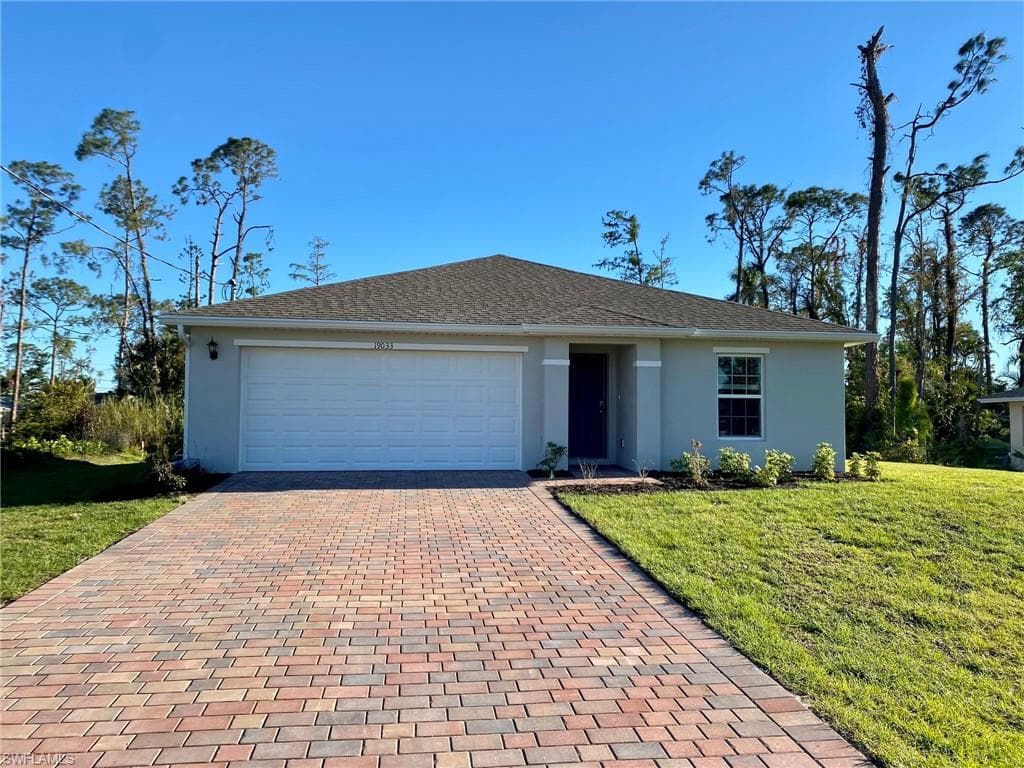19033 Bartow BLVD, FORT MYERS FL 33967-2