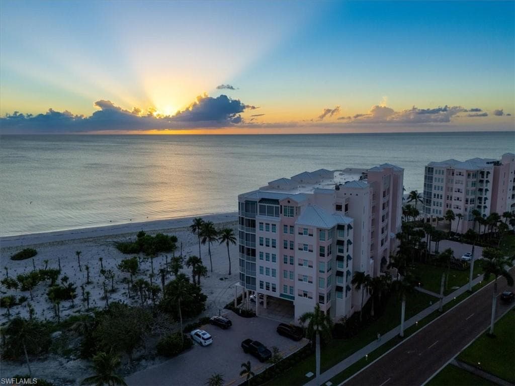 263 Barefoot Beach BLVD # 605, BONITA SPRINGS FL 34134-16