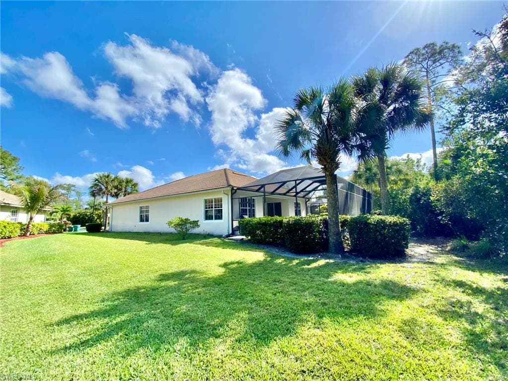 15590 Vallecas LN, NAPLES FL 34110-25