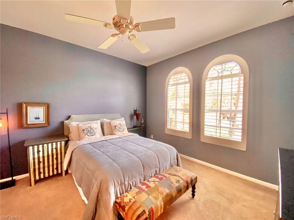 15590 Vallecas LN, NAPLES FL 34110-19