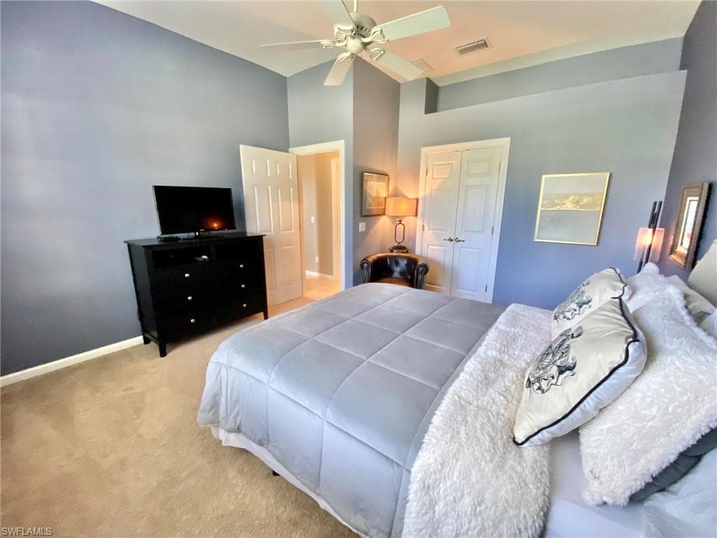 15590 Vallecas LN, NAPLES FL 34110-20