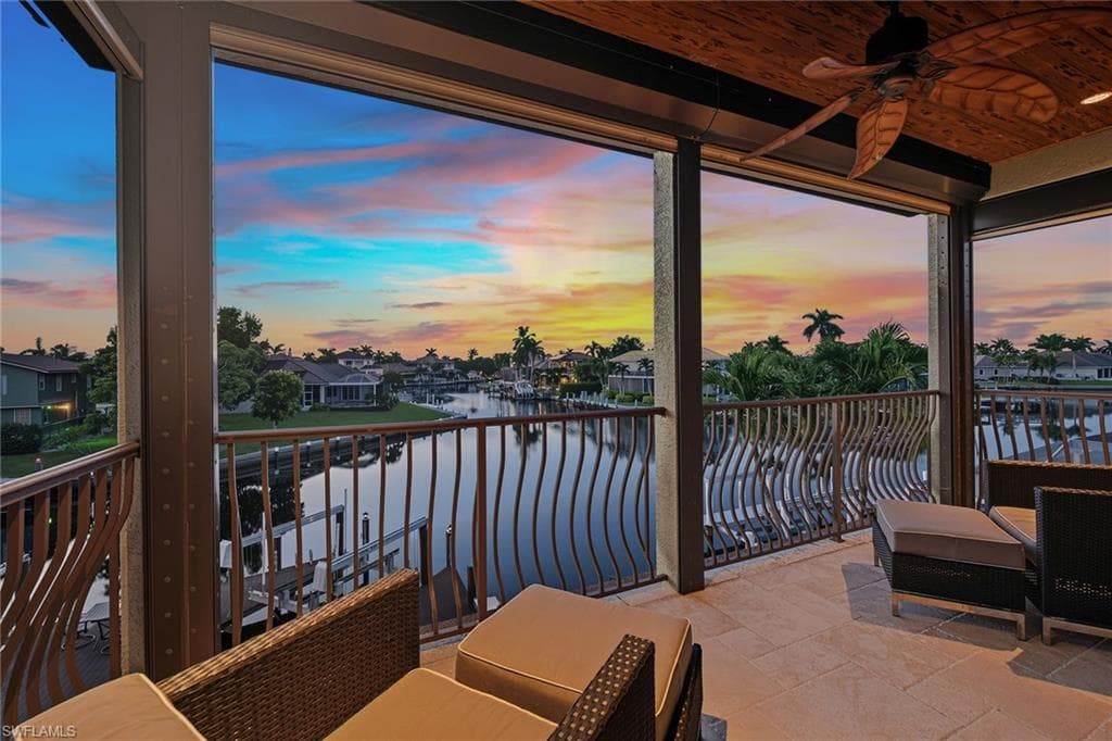 1850 Apataki CT, MARCO ISLAND FL 34145-32