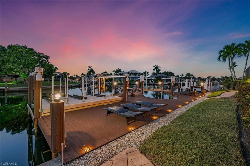 1850 Apataki CT, MARCO ISLAND FL 34145-39