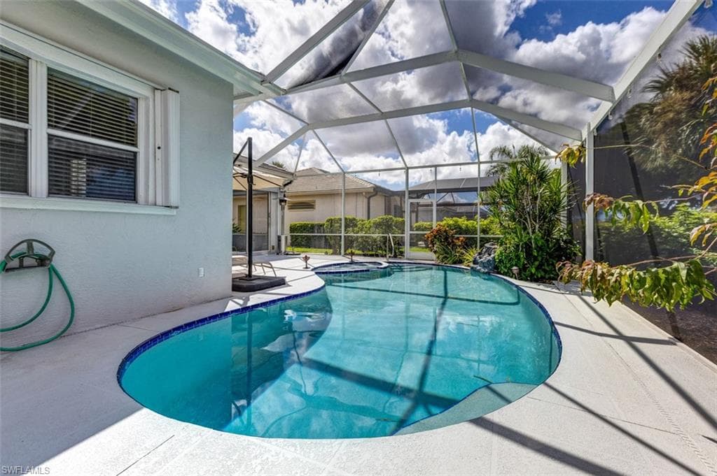 9141 Garden Pointe, FORT MYERS FL 33908-29