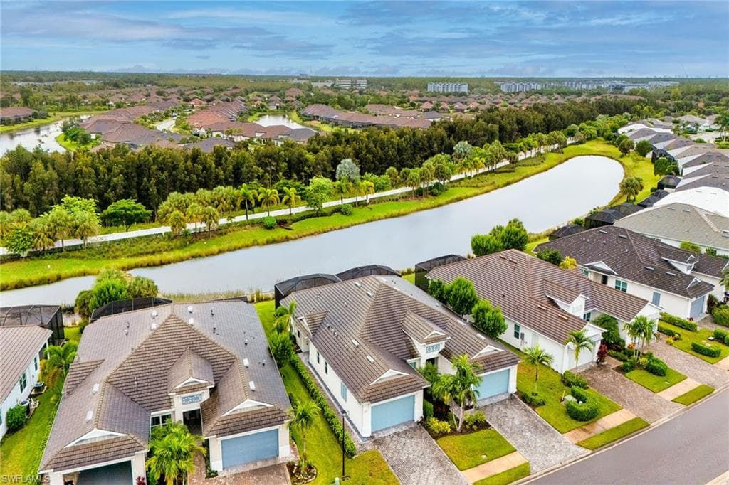 9011 Saint Lucia DR, NAPLES FL 34114-19