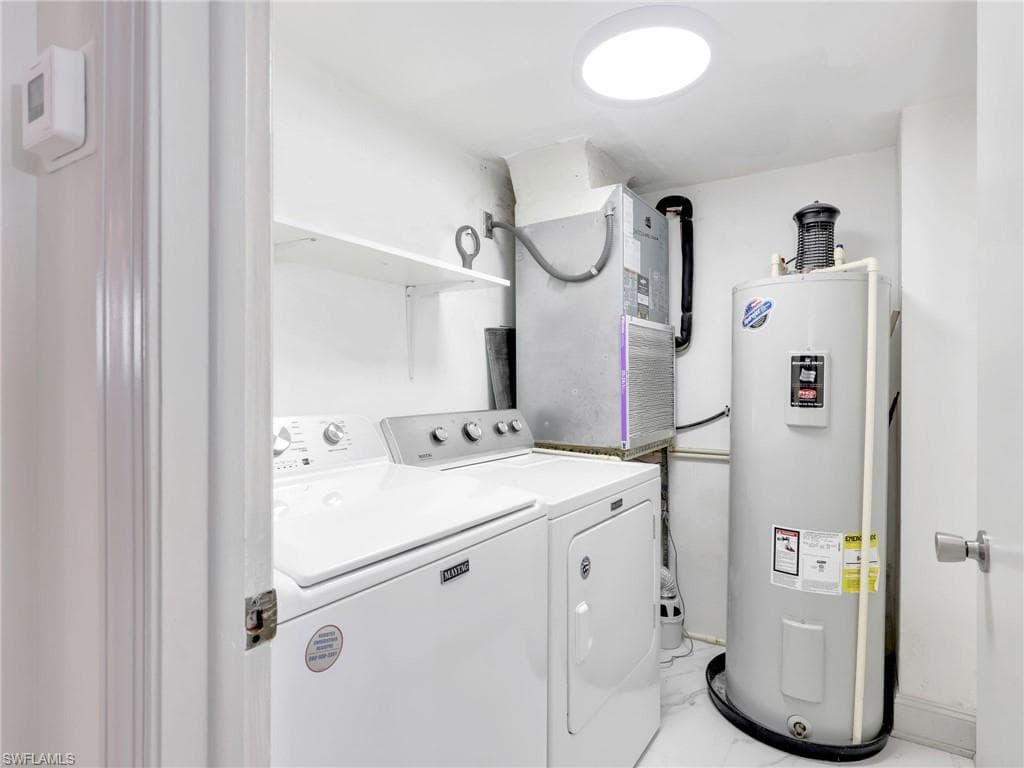 4260 SE 20th PL # 402, CAPE CORAL FL 33904-26