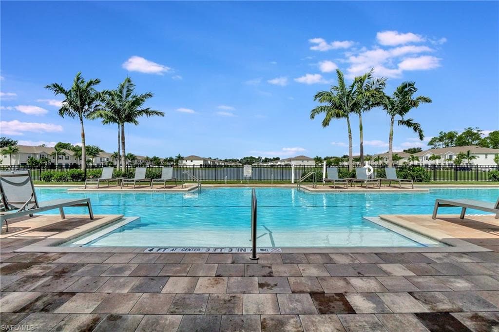 15489 Wildflower CIR, NAPLES FL 34119-42