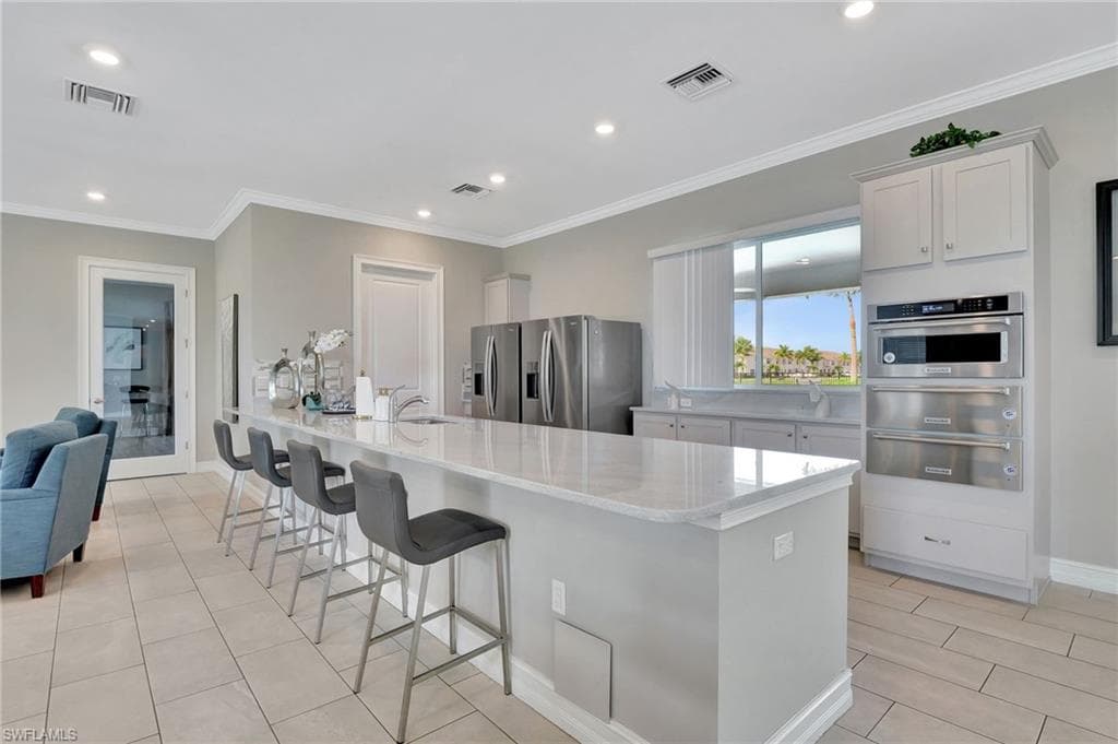 15489 Wildflower CIR, NAPLES FL 34119-39