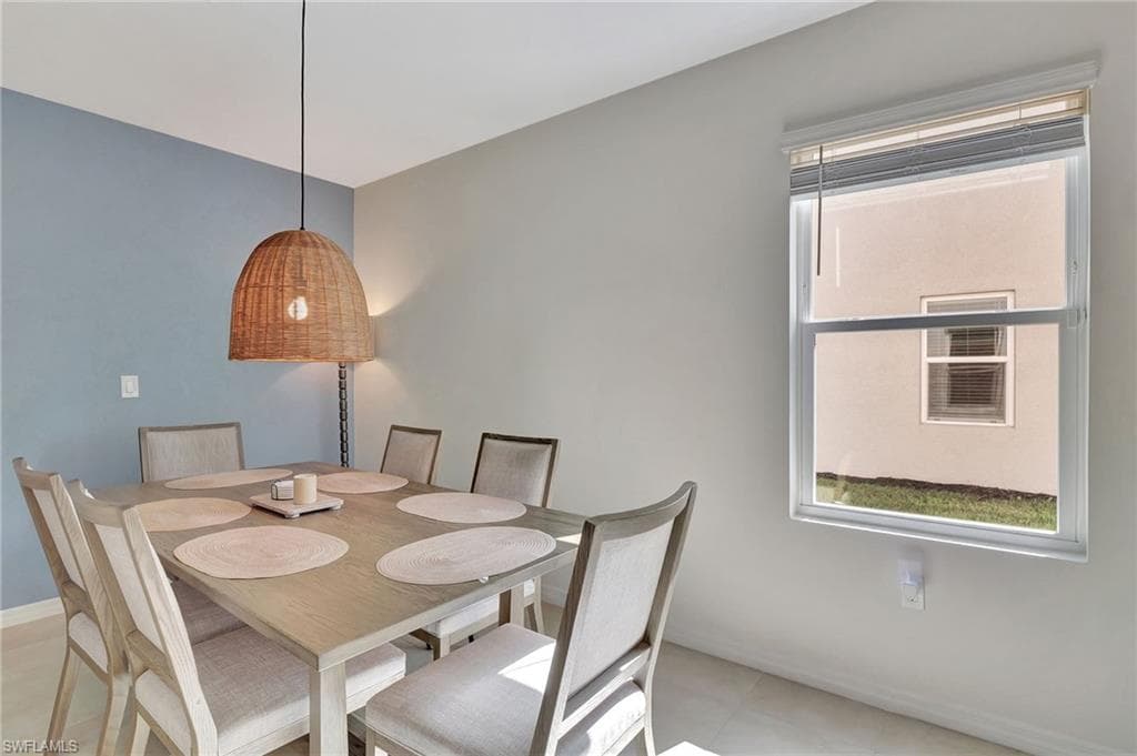 15489 Wildflower CIR, NAPLES FL 34119-7