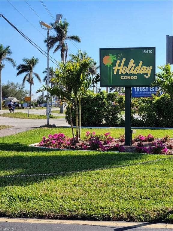 11561 Blue Warbler DR, FORT MYERS FL 33908-41