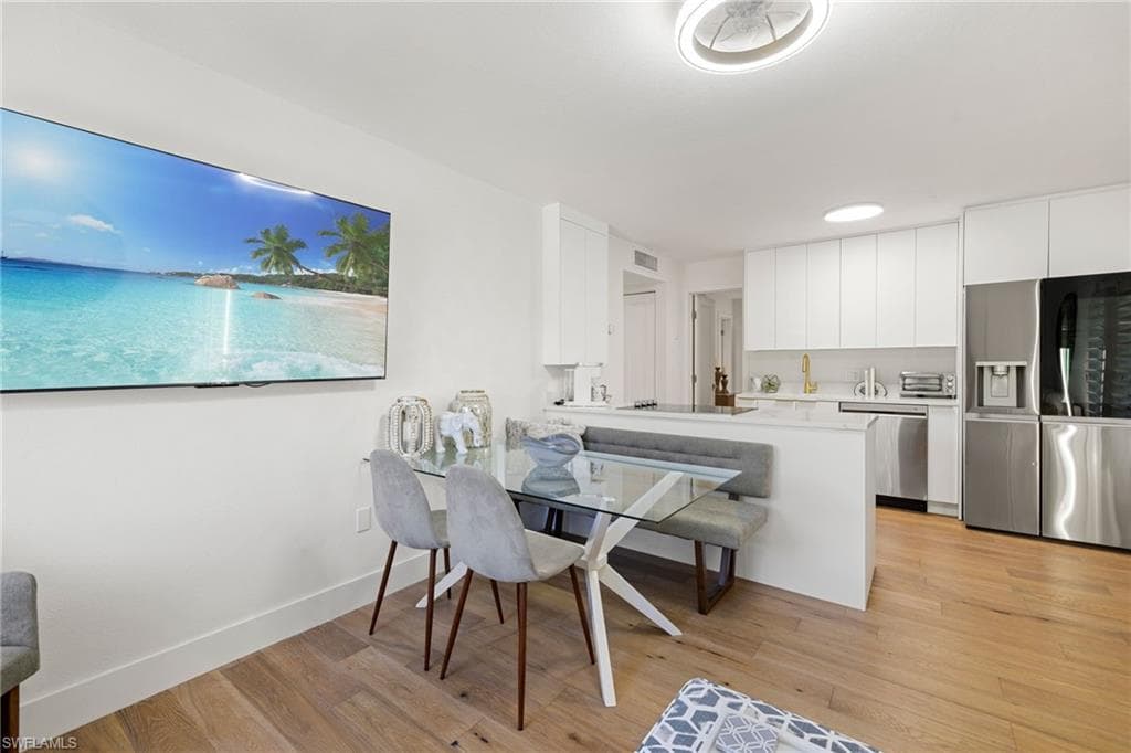 175 Fifth Avenue S 204-18