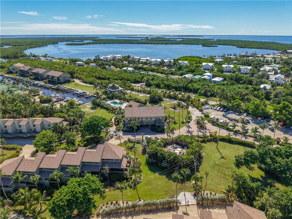 16750 Bocilla Palms DR # 74, BOKEELIA FL 33922-43