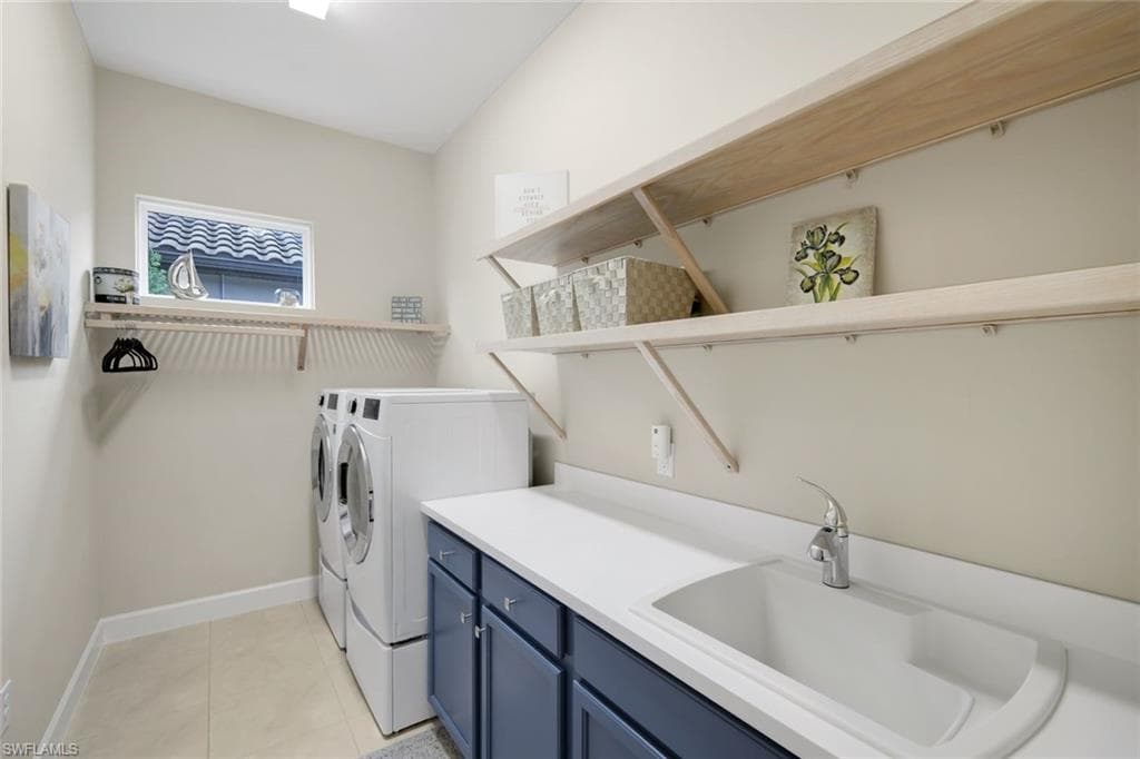 19687 Estero Pointe LN, FORT MYERS FL 33908-24