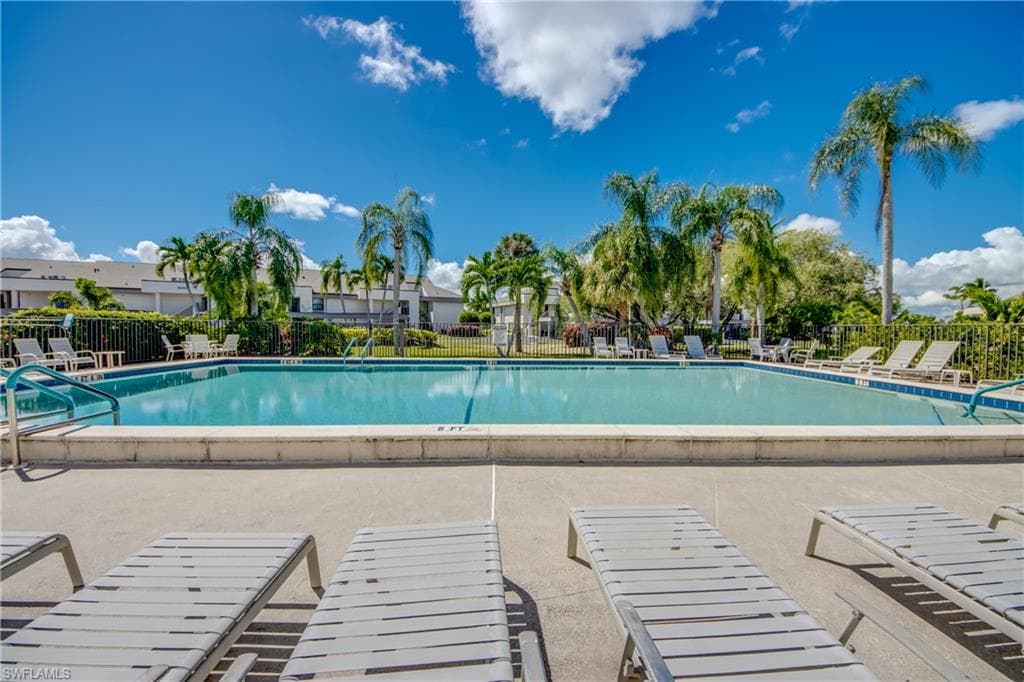 14750 Eagle Ridge DR # 216, FORT MYERS FL 33912-47