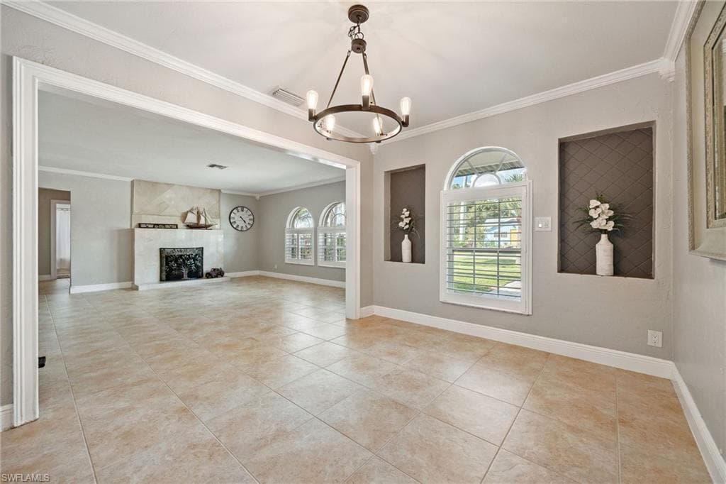 8327 Riviera AVE, FORT MYERS FL 33919-12