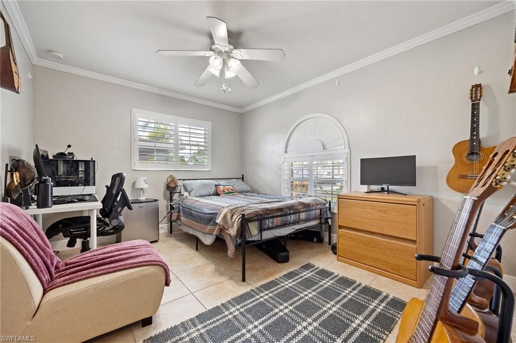 8327 Riviera AVE, FORT MYERS FL 33919-31