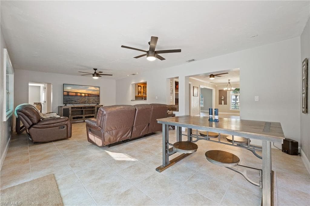 8327 Riviera AVE, FORT MYERS FL 33919-19