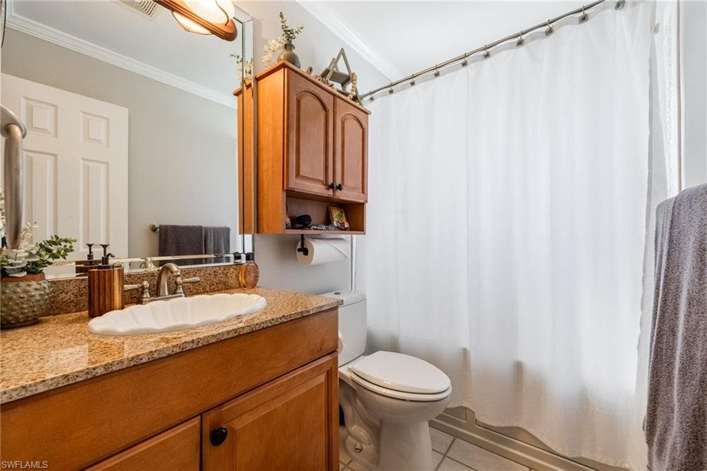 8327 Riviera AVE, FORT MYERS FL 33919-34