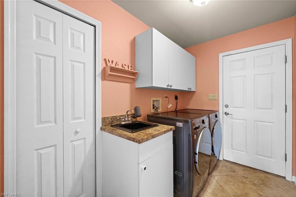 5879 Littlestone CT, NORTH FORT MYERS FL 33903-42