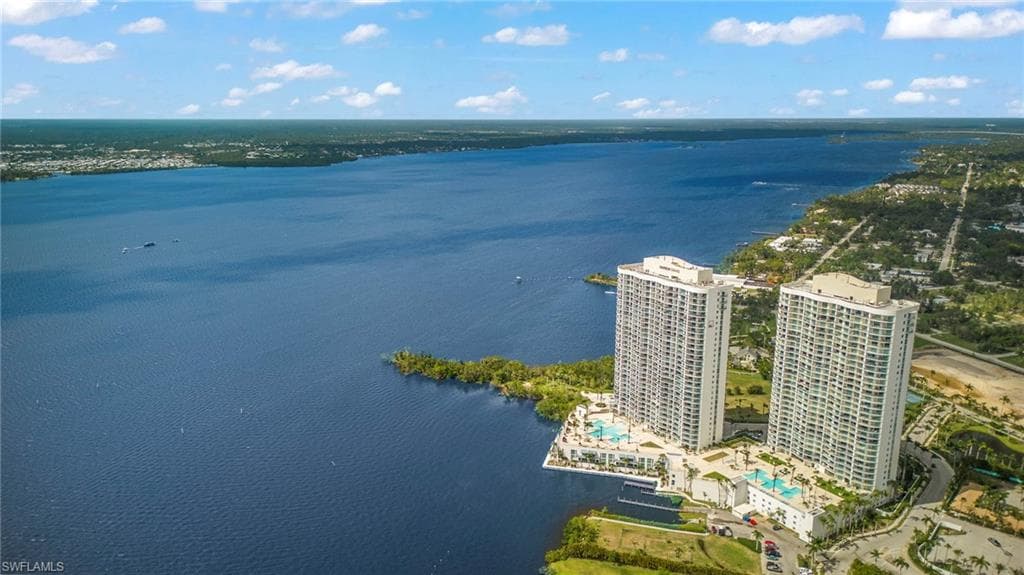 3000 Oasis Grand BLVD # 2307, FORT MYERS FL 33916-44