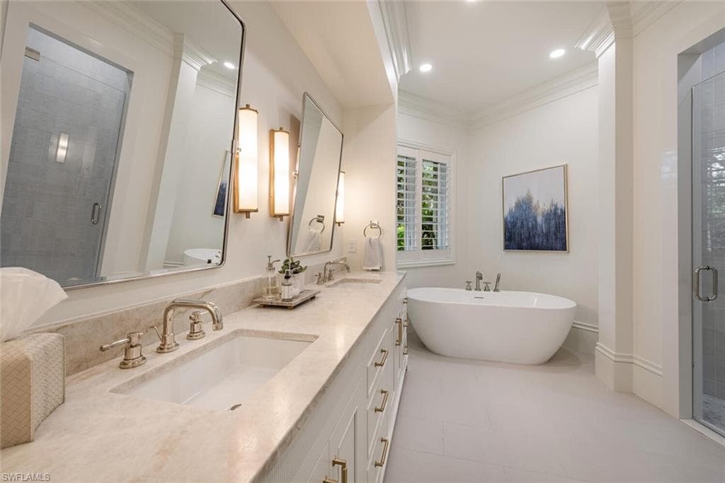 4300 Brynwood DR, NAPLES FL 34119-26