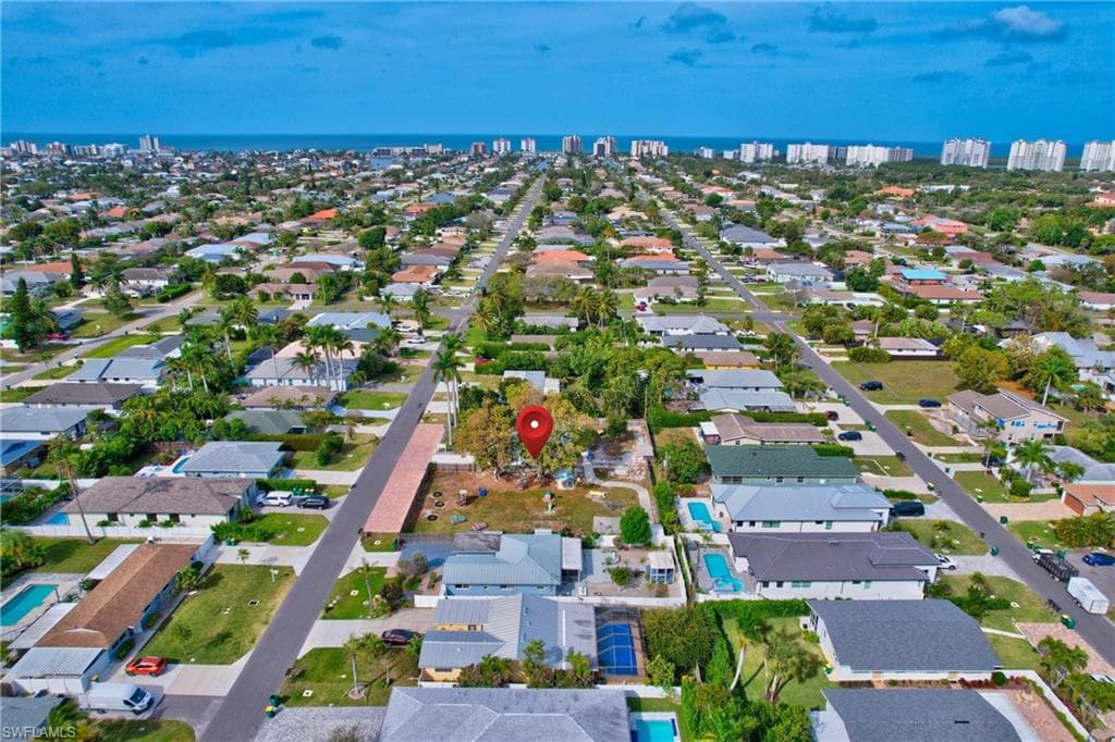 727 & 731 108th AVE N, NAPLES FL 34108-4
