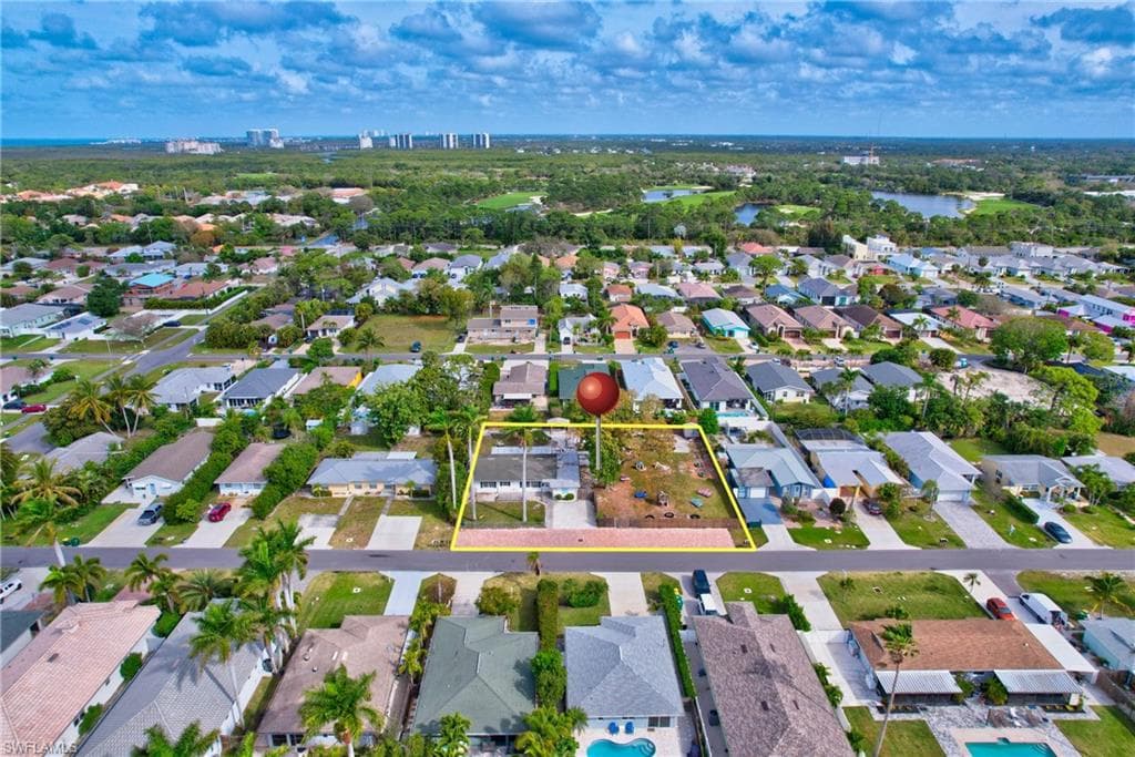 727 & 731 108th AVE N, NAPLES FL 34108-7