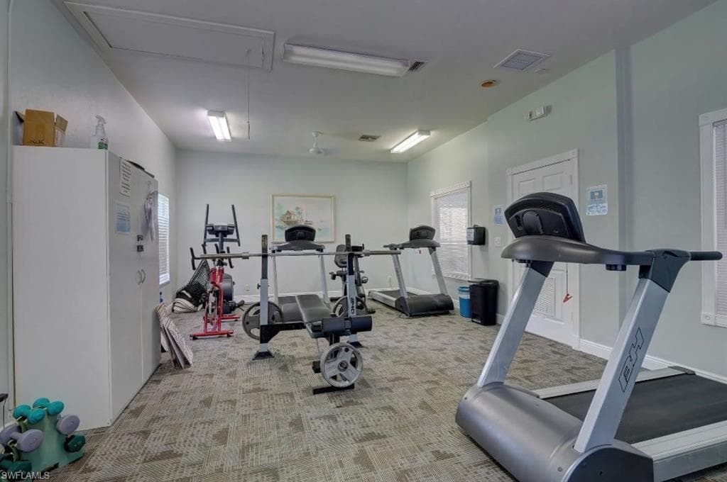 280 Robin Hood CIR # 102, NAPLES FL 34104-14