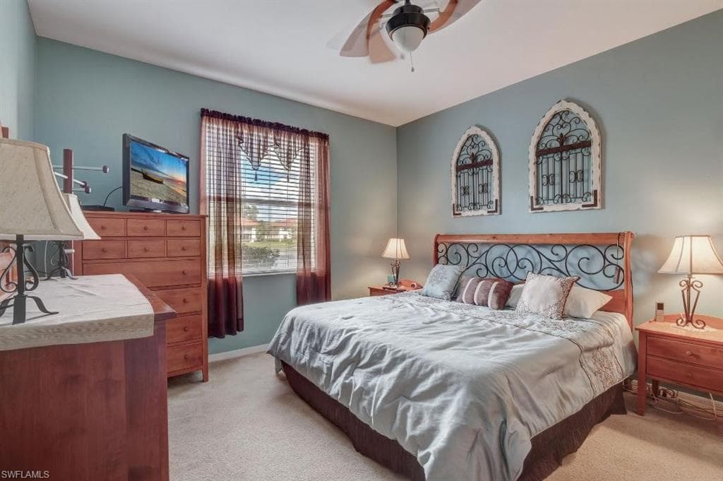 280 Robin Hood CIR # 102, NAPLES FL 34104-10