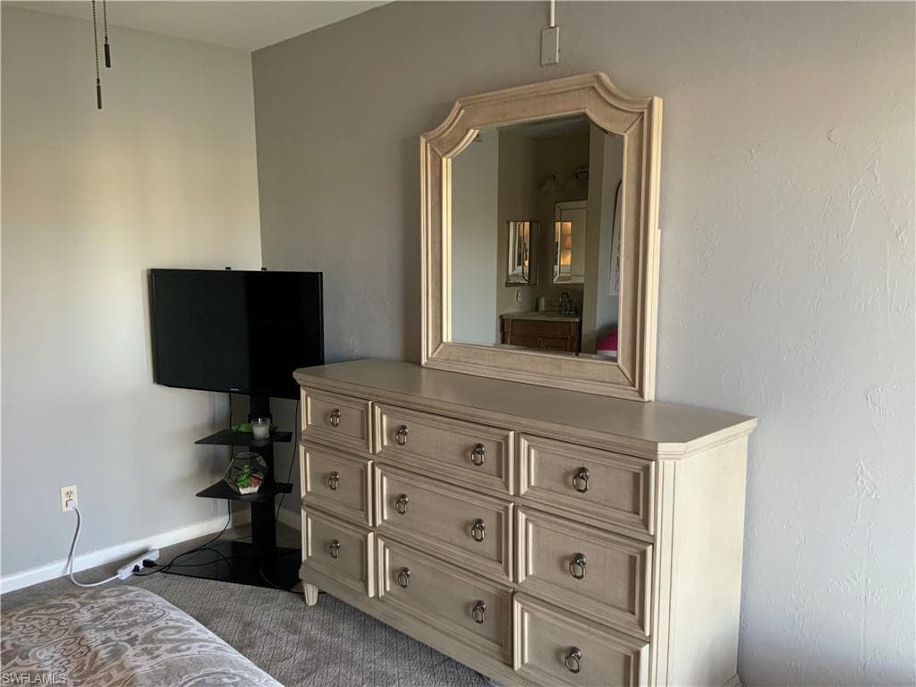 5530 Rattlesnake Hammock RD # K103, NAPLES FL 34113-15