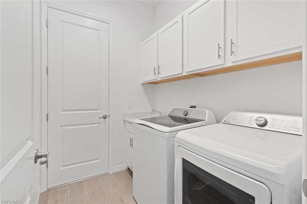 13629 Cerith CT, FORT MYERS FL 33908-25