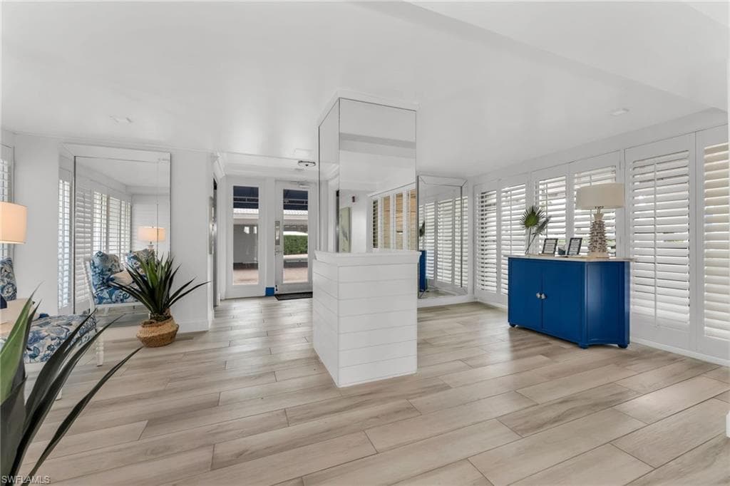 2121 Gulf Shore BLVD N 206-17