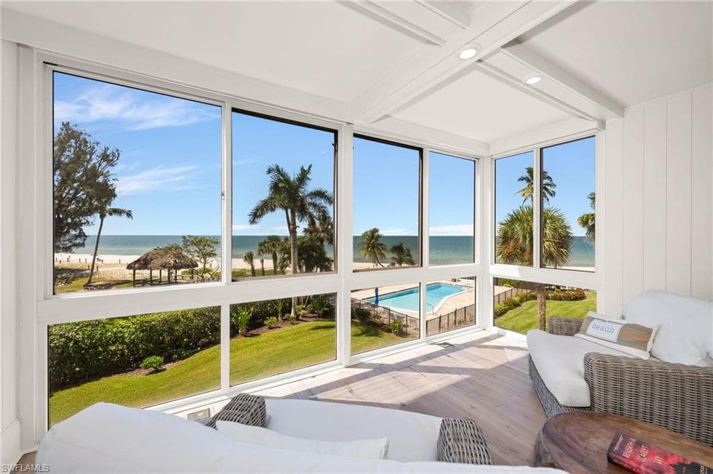 2121 Gulf Shore BLVD N 206-1