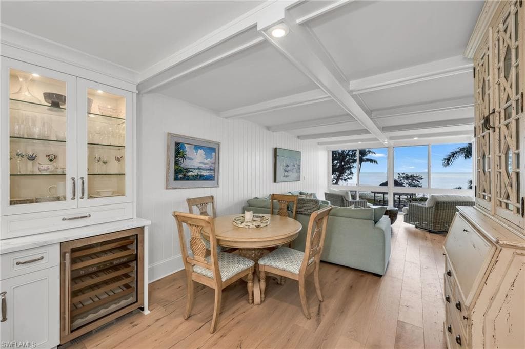 2121 Gulf Shore BLVD N 206-4