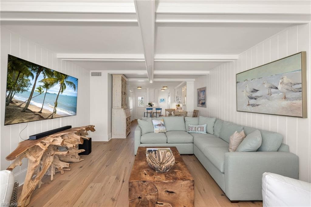 2121 Gulf Shore BLVD N 206-9