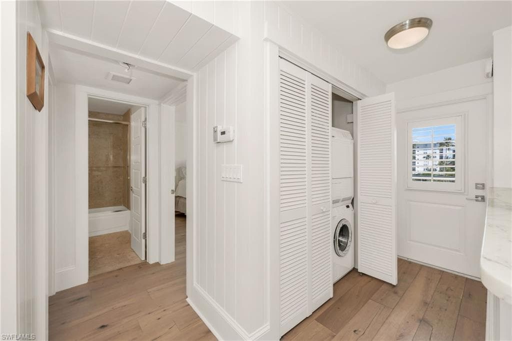 2121 Gulf Shore BLVD N 206-15