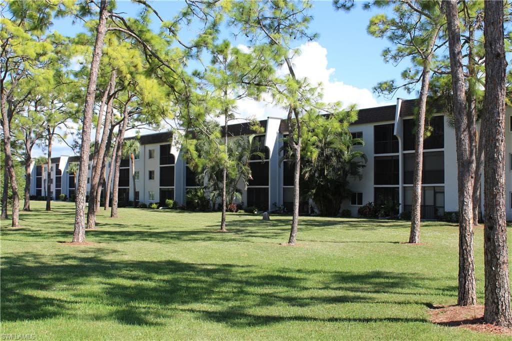 25806 Cockleshell DR # 314, BONITA SPRINGS FL 34135-1