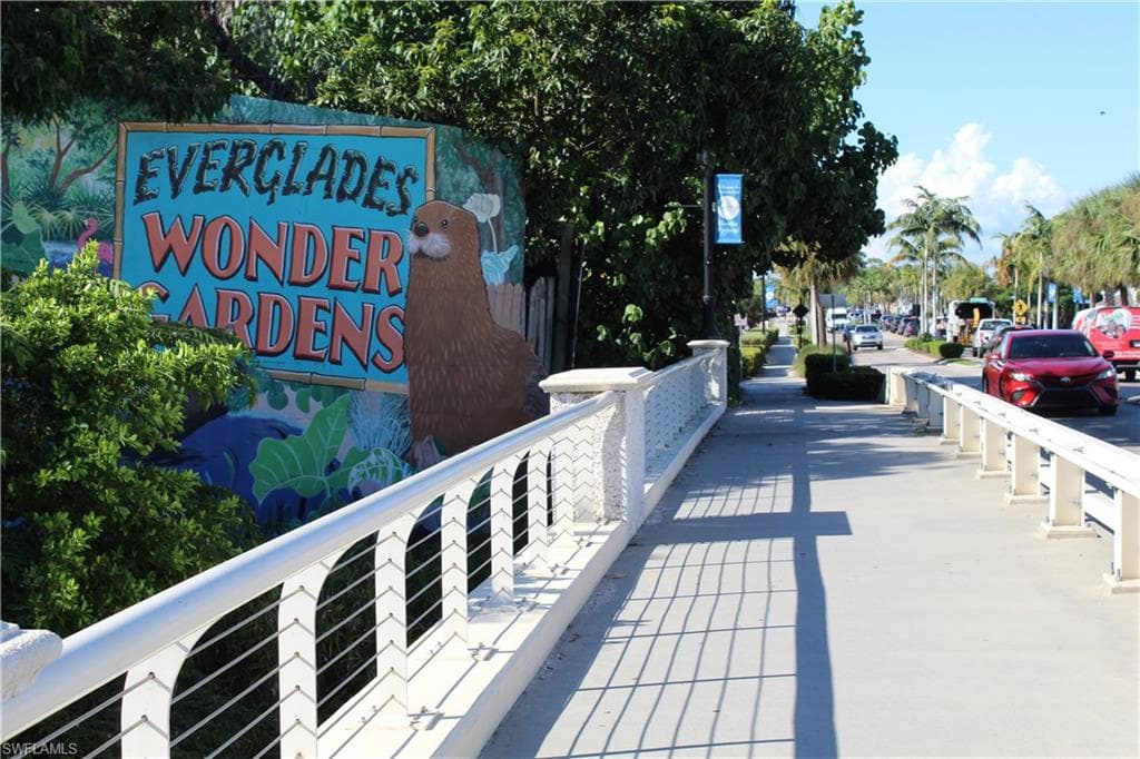 25806 Cockleshell DR # 314, BONITA SPRINGS FL 34135-37