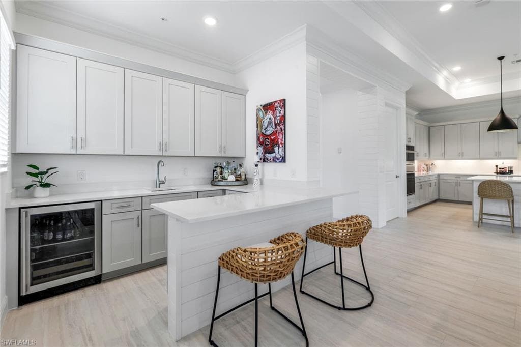 2472 Breakwater WAY # 202, NAPLES FL 34112-14