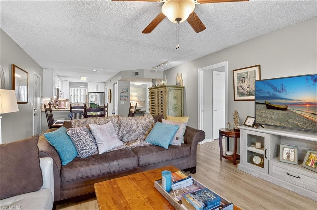 2142 Arbour Walk CIR # 2616, NAPLES FL 34109-19
