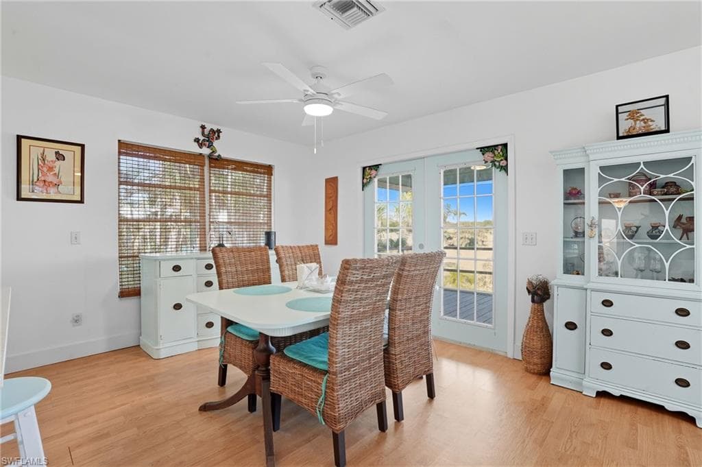 364 Connecticut ST, FORT MYERS BEACH FL 33931-9