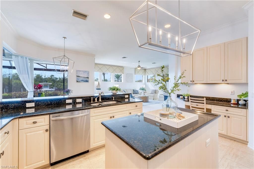 15860 Catalpa Cove DR, FORT MYERS FL 33908-29